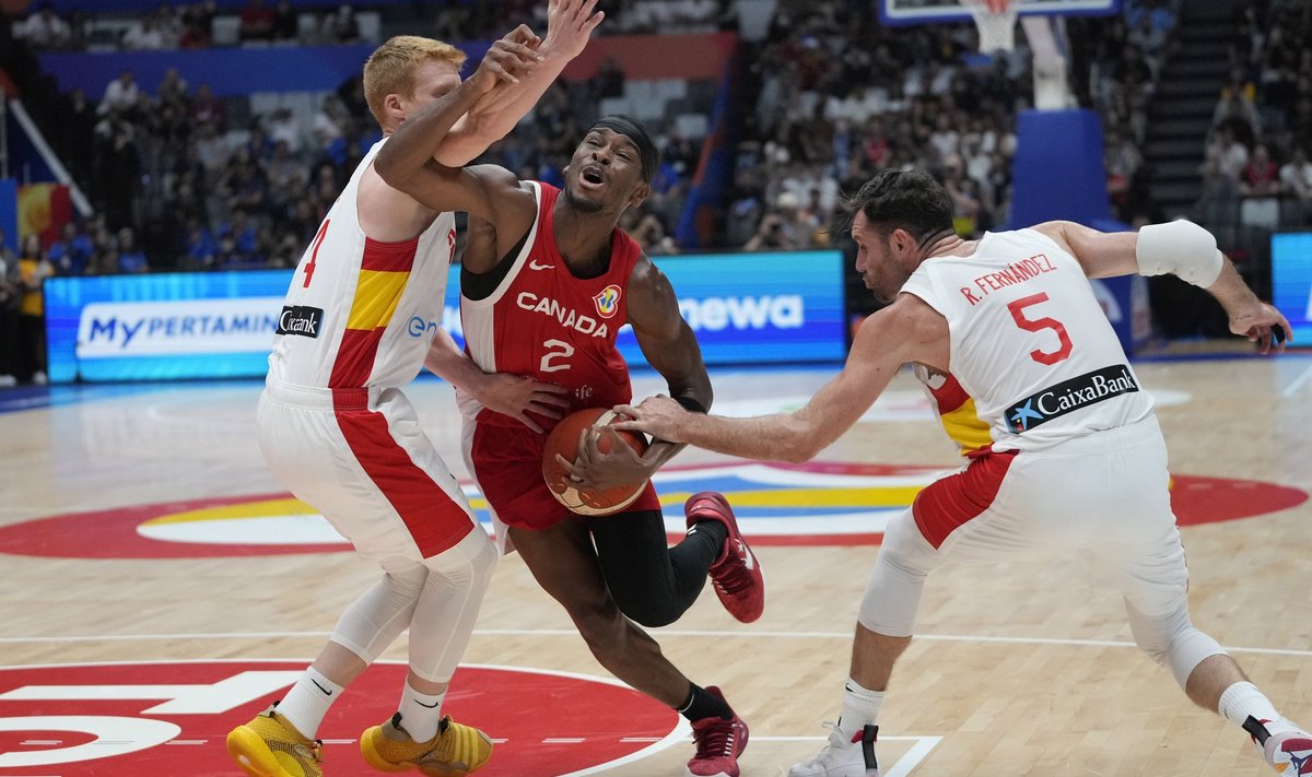 Shai Gilgeous-Alexander (palliga) tassis Kanada veerandfinaali.