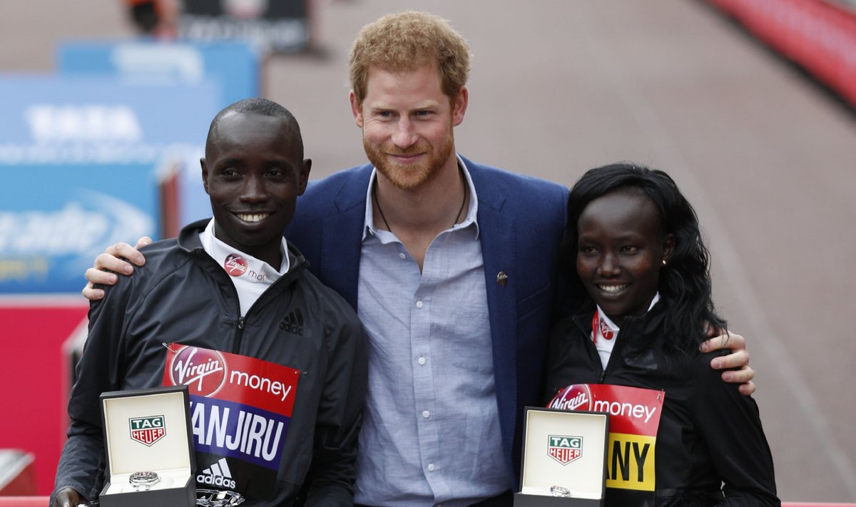 Daniel Wanjiru, prints Harry ja 2017 Londoni maratoni naiste arvestuse võitja Mary Keitany.
