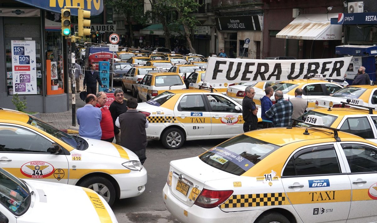 Taksojuhtide Uberi vastane protest Uruguays