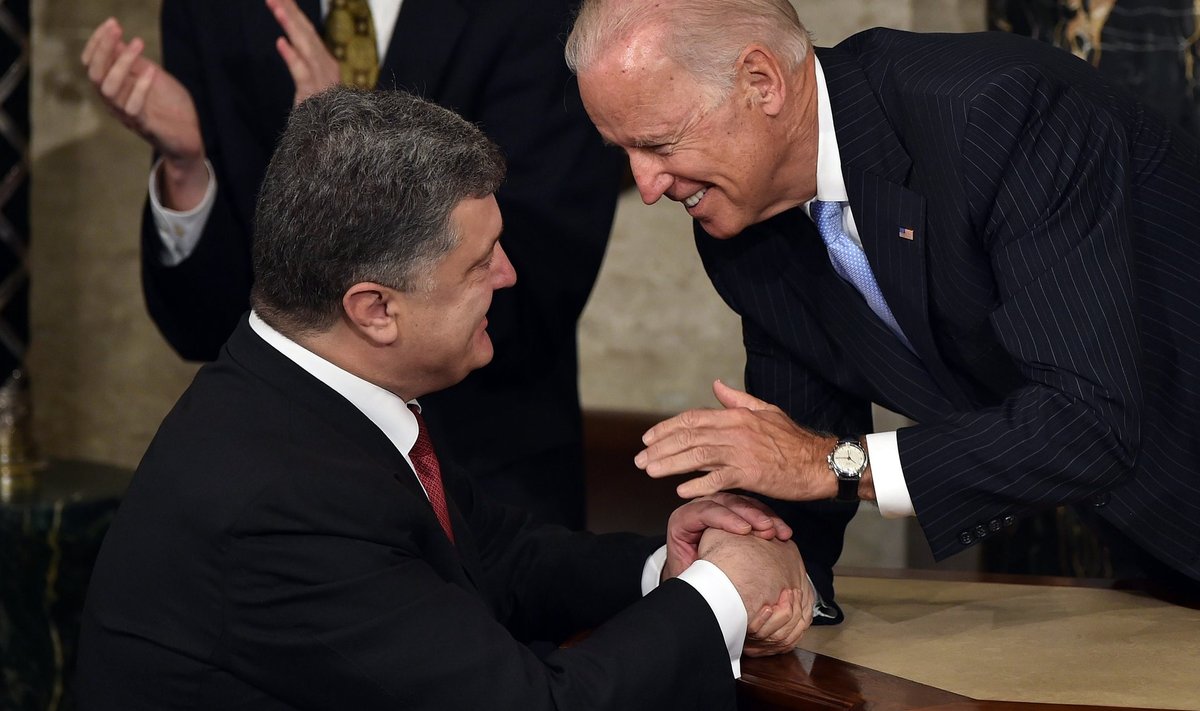 Petro Porošenko (vasakul) ja Joe Biden 2014. aastal Washingtonis
