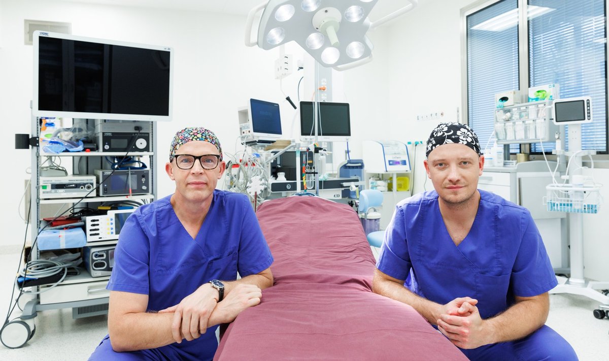 Kaalukirurgia Keskuse kirurgid doktor Ilmar Kaur ja doktor Jaan Kirss.
