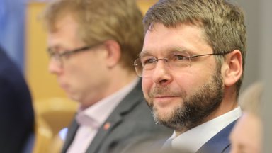 FOTOD | Nagu võikski arvata! Jevgeni Ossinovski umbusaldamine Tallinna volikogus kukkus läbi
