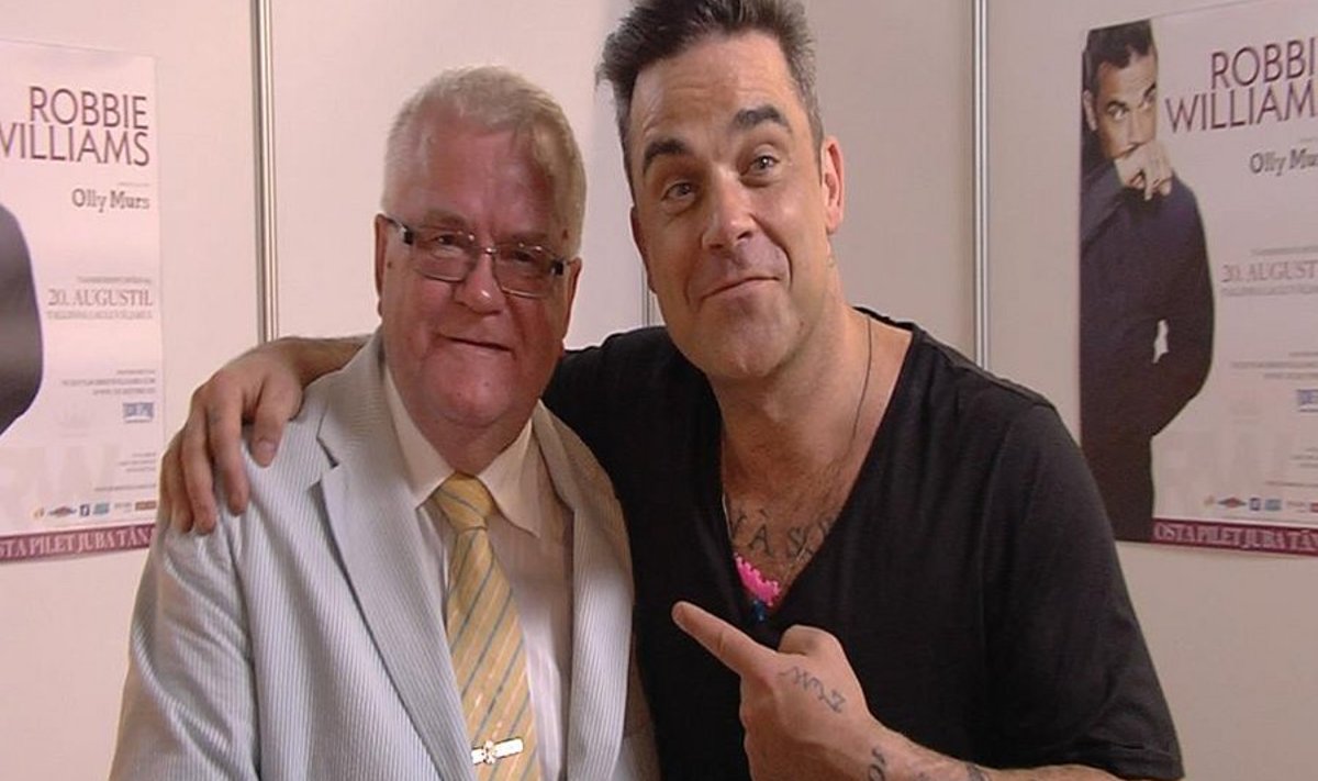 Edgar Savisaar koos laulja Robbie Williamsiga