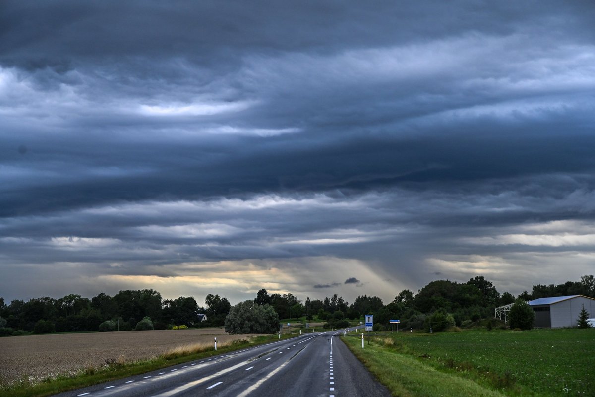 NÄDALA ILMAPROGNOOS | Jahedas õhumassis võib temperatuur langeda kõigest 5 kraadini