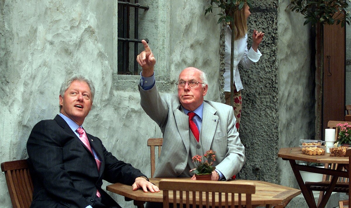 Bill Clinton koos Lennart Meriga - kaks presidenti ja kirjanikku.