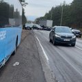 ФОТО | В Нымме столкнулись два легковых автомобиля и автобус