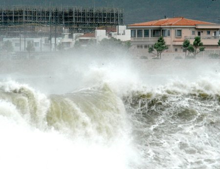 Taifuun Yonabarucho rannas