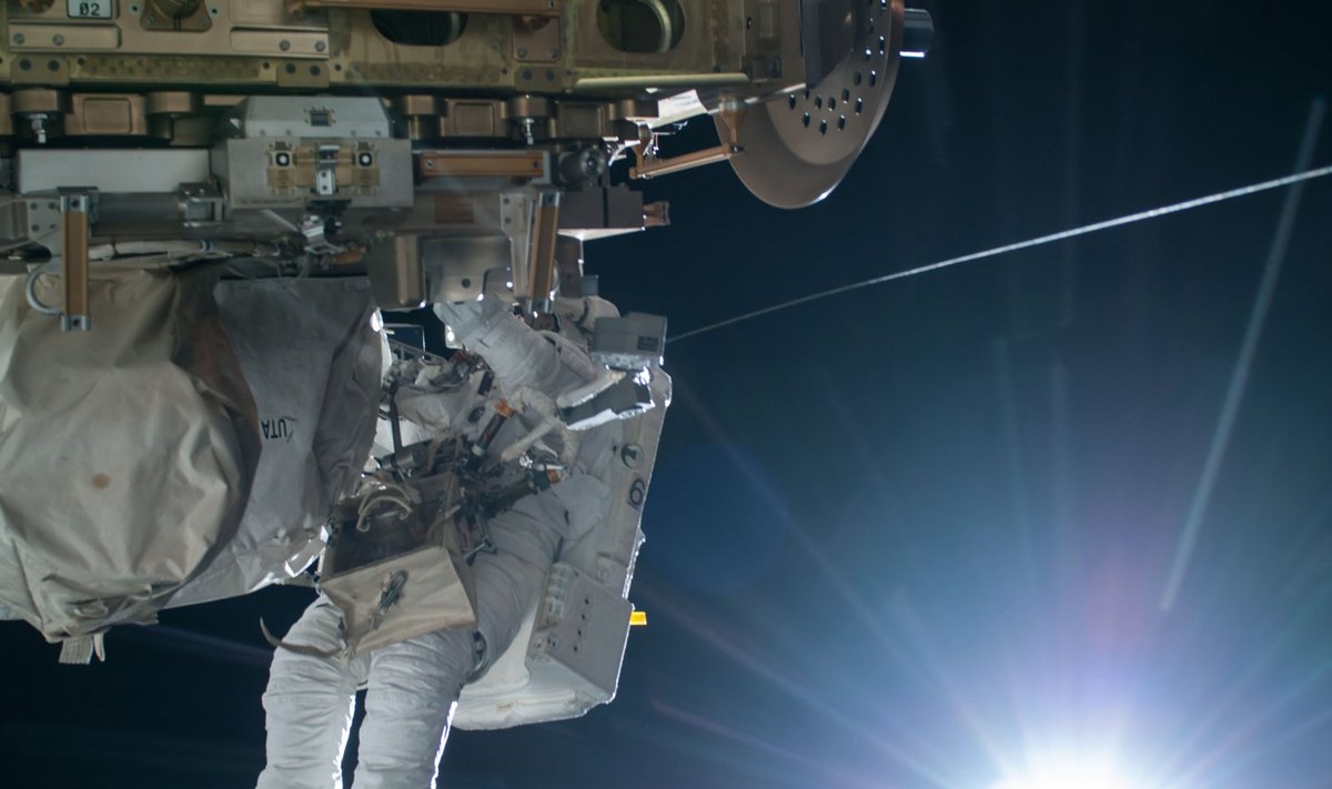 Kosmosekõnnil saab astronaut veelgi rängema doosi kiirgust.