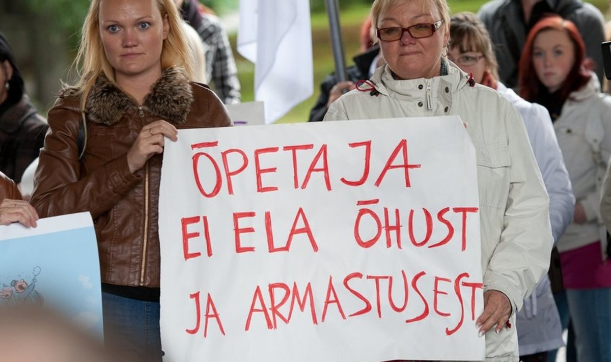 Õpetajate seni viimane aktsioon palgatõusu eest seismiseks leidis aset 19. septembril Tallinnas Raadiomaja juures.