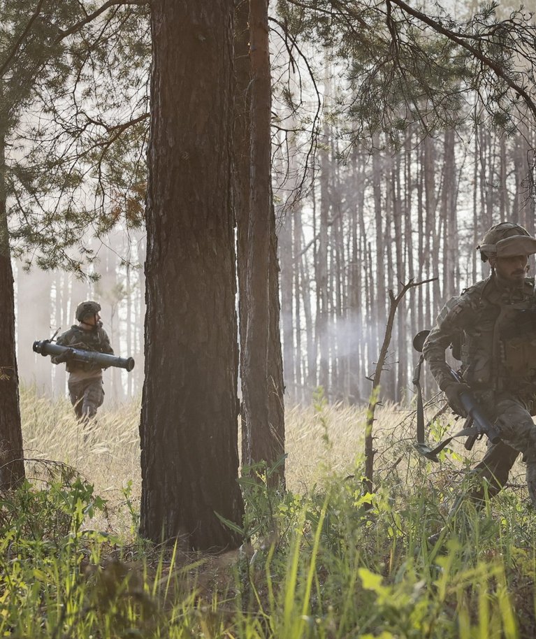 Ukraina sõdurid lahingutegevuses Kreminna lähedal. Foto tehtud 8. juunil 2023.