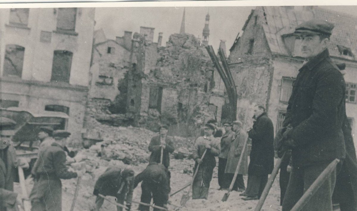 Tallinna taastamistööd 1944. aasta kevadel