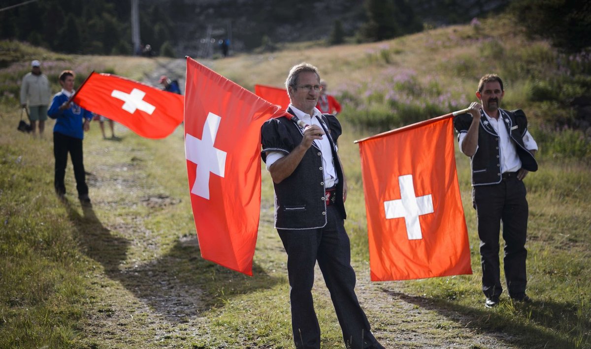 Šveitsi lipud