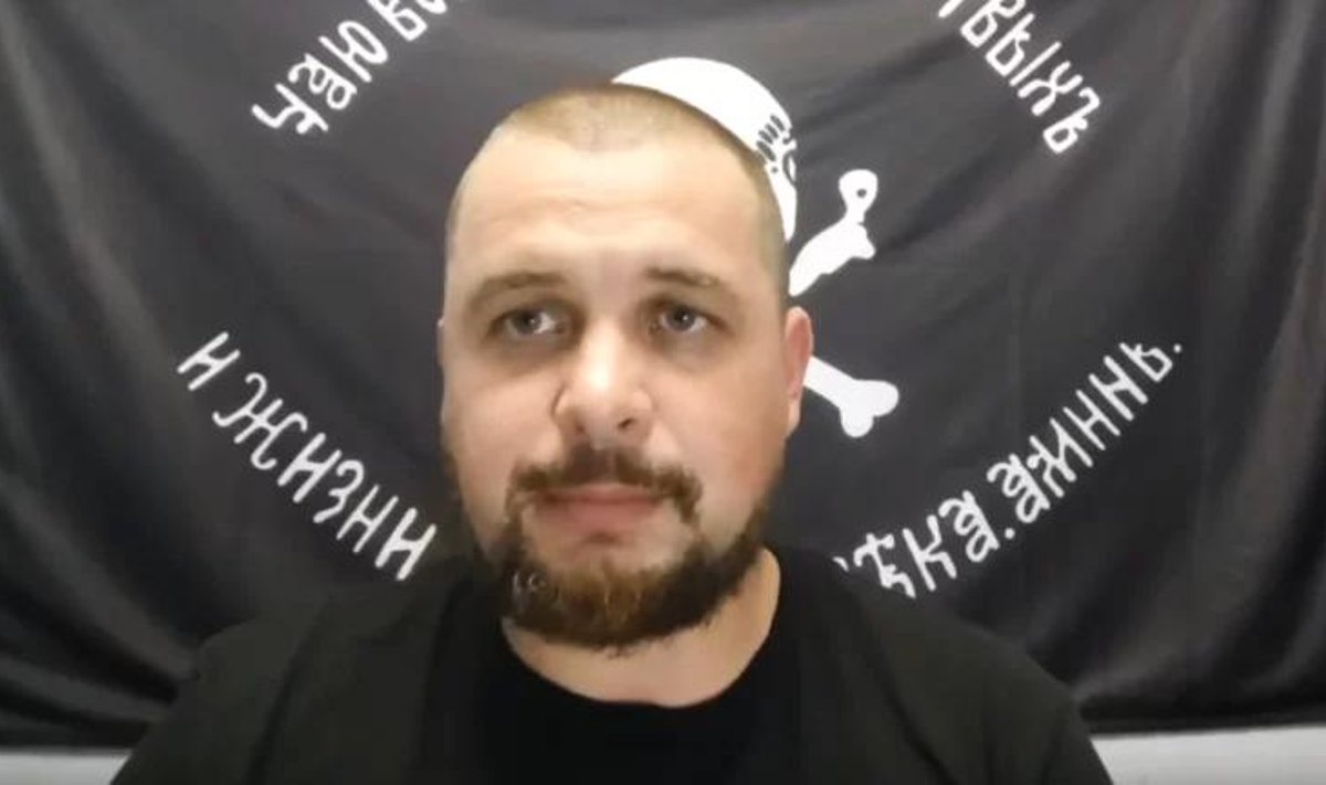 Скриншот из видео Владлена Татарского