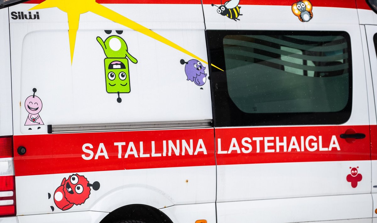 NÄDALAVAHETUSEL HAIGLASSE: Tallinna Lastehaigla EMO ägab pisikeste patsientide koormuse all. Ootejärjekorrad on pikad, neile lisanduvad Ukraina sõjapõgenikud, kes väisavad lausa gruppides.