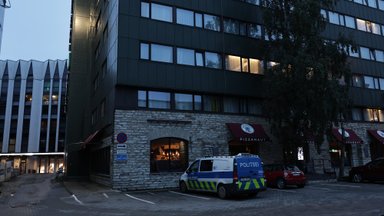 FOTOD | Politsei pidas kinni ettevõtjad, keda kahtlustatakse sanktsiooni rikkumises. Tallinna kontoris teostati läbiotsimine 