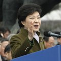 Lõuna-Koreas vannutati ametisse esimene naispresident