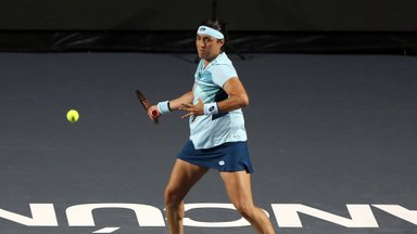 Järgmisel nädalal Tallinnas mängiv Jabeur avas WTA aastalõputurniiril võiduarve