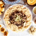 Loe ja imesta! Kesk-Aasia on kulinaarses mõttes huvitav. Pidusöökide pahupooleks on vaid, et viisakusest tuleb õgida arutul moel