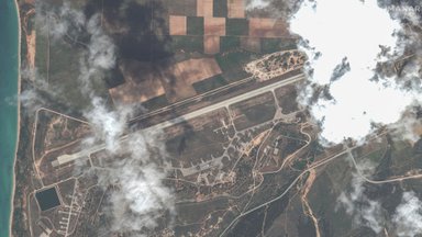 FOTOD | Satelliidifotod näitavad hävinud Vene lennukeid Krimmi Belbeki lennuväljal