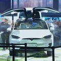 Tesla kutsub avariiohu tõttu 15 000 Model Xi tagasi