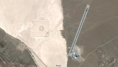 Yucca soolajärve servale on rajatud uus salajane lennuväli. maps.google.com