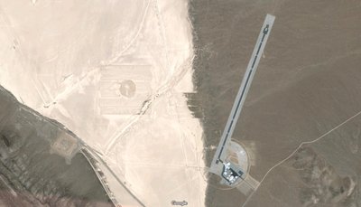 Yucca soolajärve servale on rajatud uus salajane lennuväli. maps.google.com