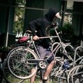 ЭКСПЕРИМЕНТ | Журналист переоблачился в вора: правда ли украсть велосипед в центре города проще простого?
