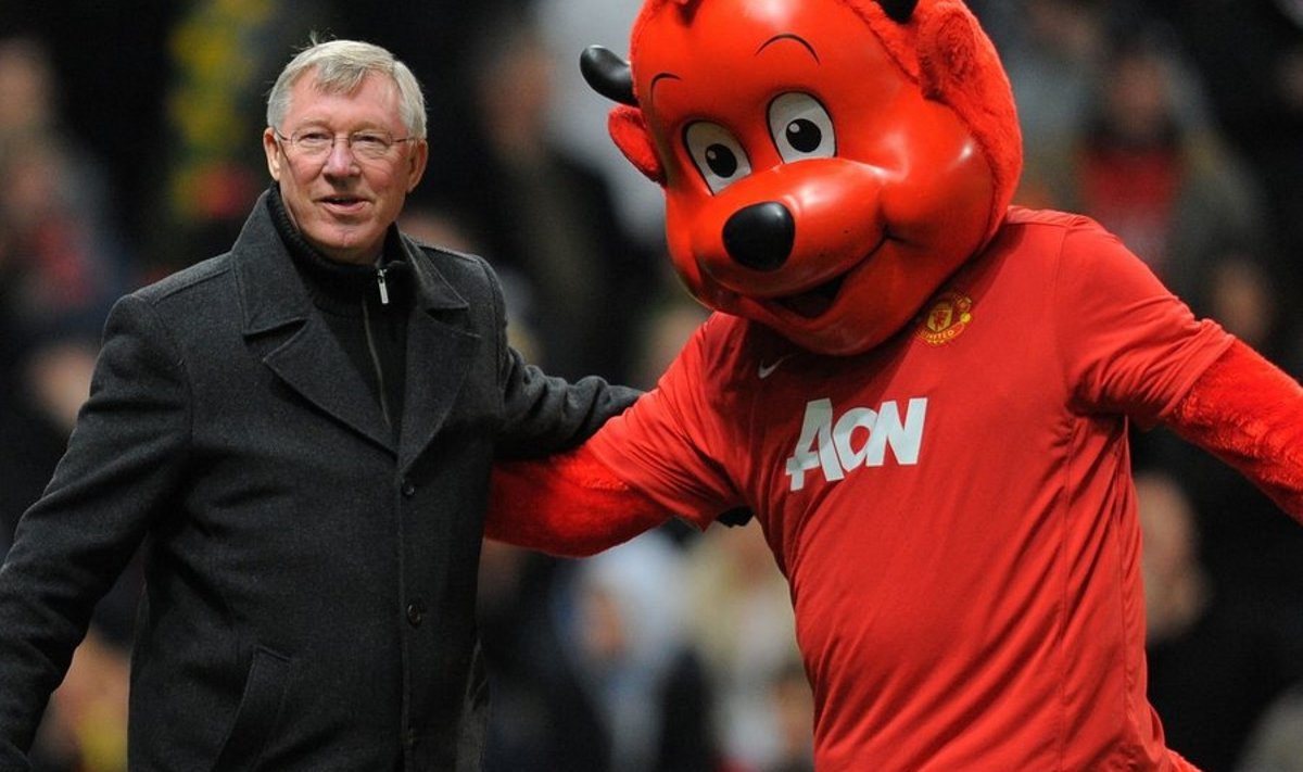 Manchester Unitedi peatreener Sir Alex Ferguson ja klubi maskott Fred