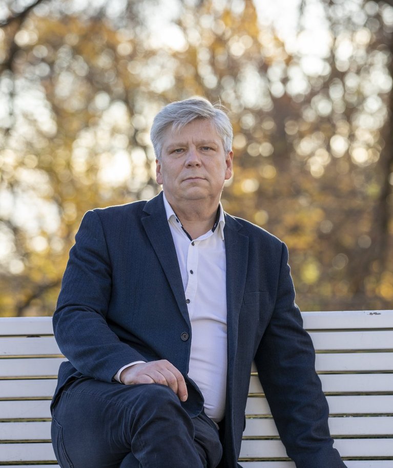 Endine regionaalminister Siim Valmar Kiisler nõustub Garri Raagmaaga, et mida rohkem kohalikke omavalitsusi, seda vähem kohalikku võimu: „Selles ütluses on väga suur tõde: omavalitsused peavad olema suured ja tugevad.“