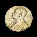 Нобелевскую премию по физике присудили за работы в квантовой механике