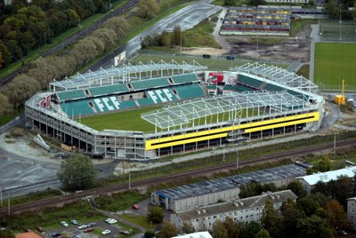 Eesti jalgpalli keskus on tänapäeval Lillekülas. Aerofoto A. Le Coq Arenast pärineb 2004. aastast. 