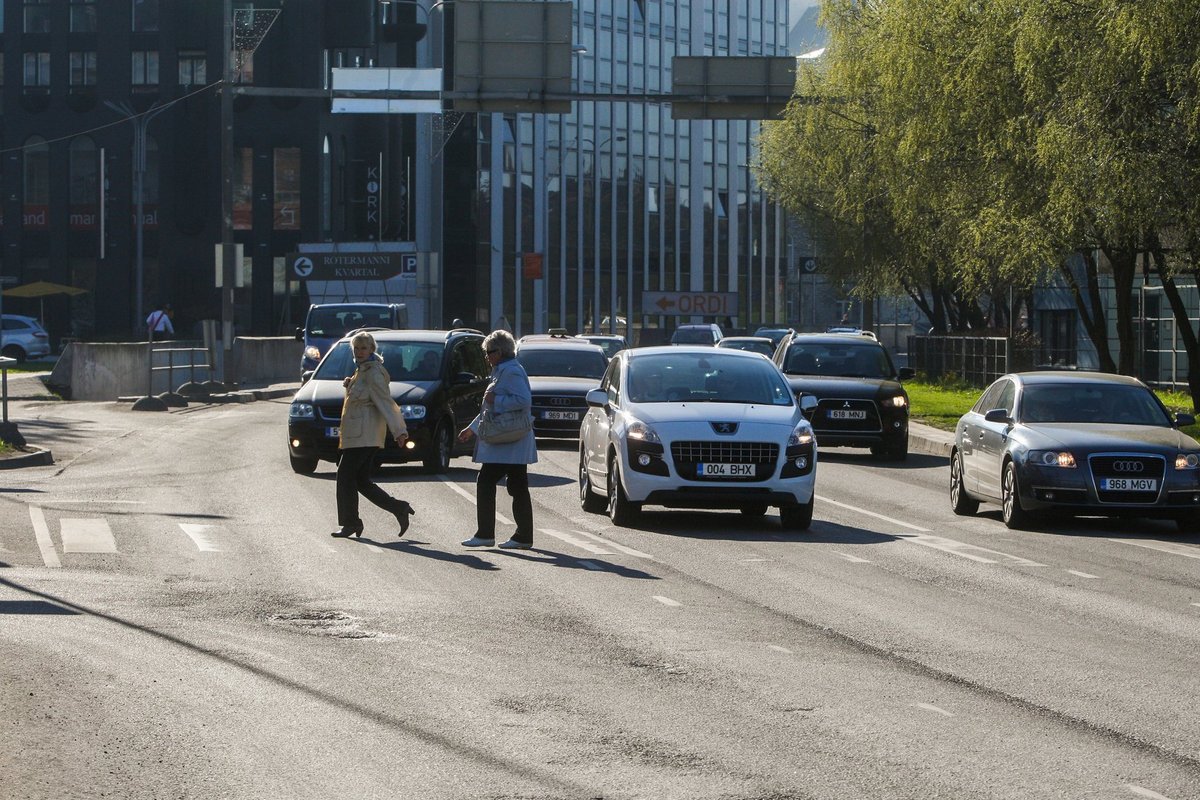 Eile sai liikluses viga üheksa ja hukkus üks inimene