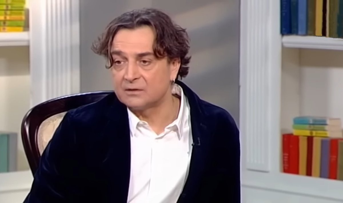 Александр Лазарев