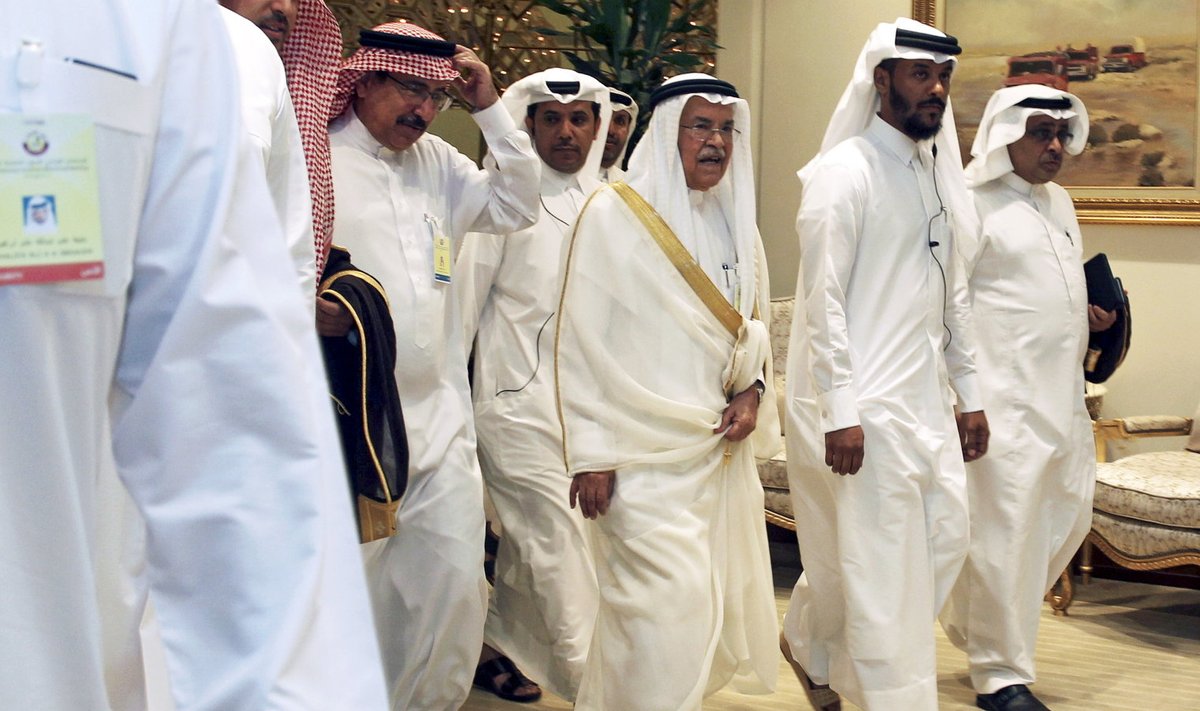 Saudi Araabia naftaminister Ali al-Naimi saabumas Doha kohtumisele