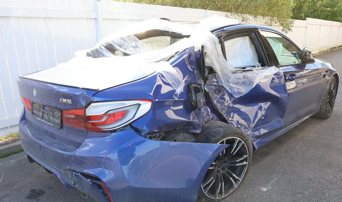 PZU Kindlustuse eelmise aasta suurim kaskokahju ulatus 89 000 euroni, mille ettevõte maksis välja õnnetuses, kus juht kaotas sõiduki üle kontrolli ning sõitis teelt välja vastu puud