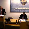 VIDEO: Munitsipaalhävitajad ja prügiveoautod ehk Savisaare loogilised vastused volikoguliikme küsimustele