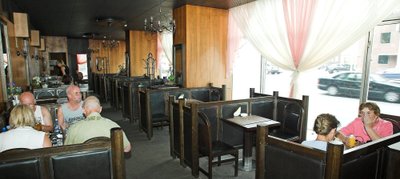 Narva kohvik veel vanas kuues 2006. aastal