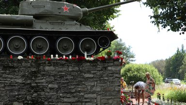 EKSPRESSI PODCAST | Narva tank ja hallid passid