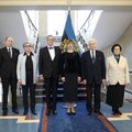 ФОТО: Керсти Кальюлайд пригласила на обед бывших глав государства