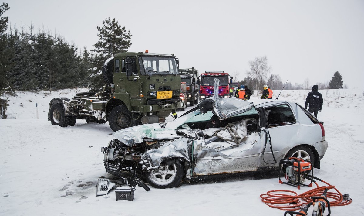 Liiklusõnnetus Põlva-Reola maanteel.