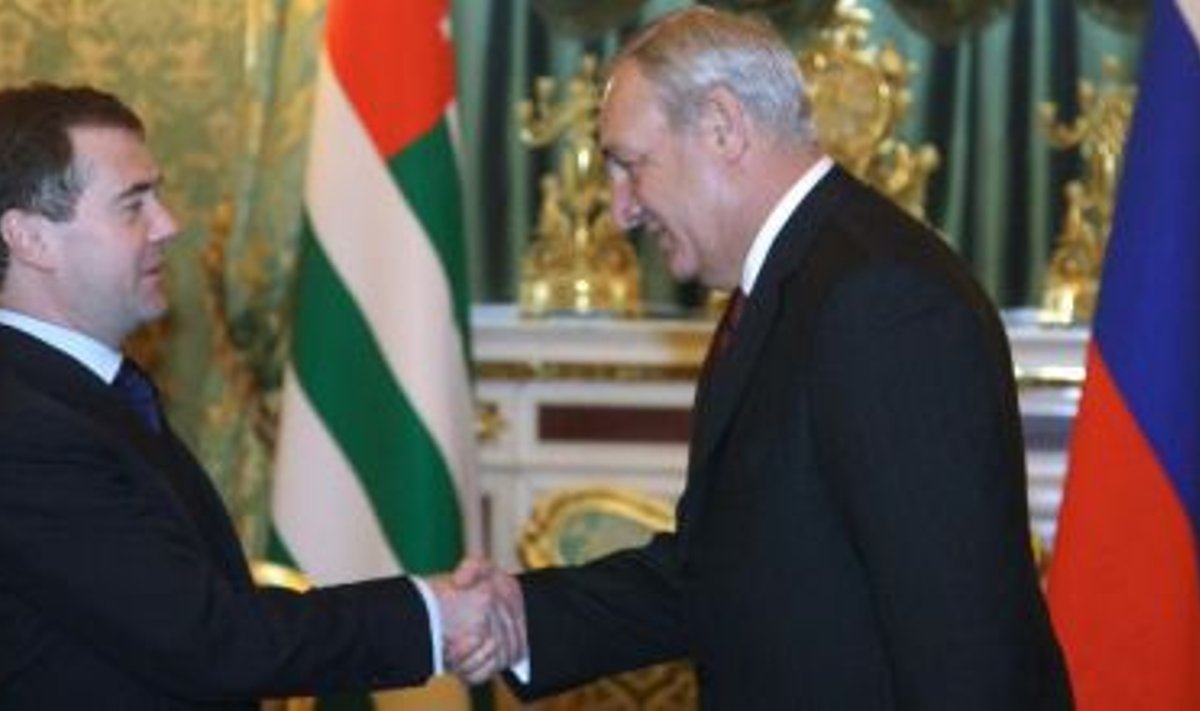 Medvedev ja Bagapš Kremlis