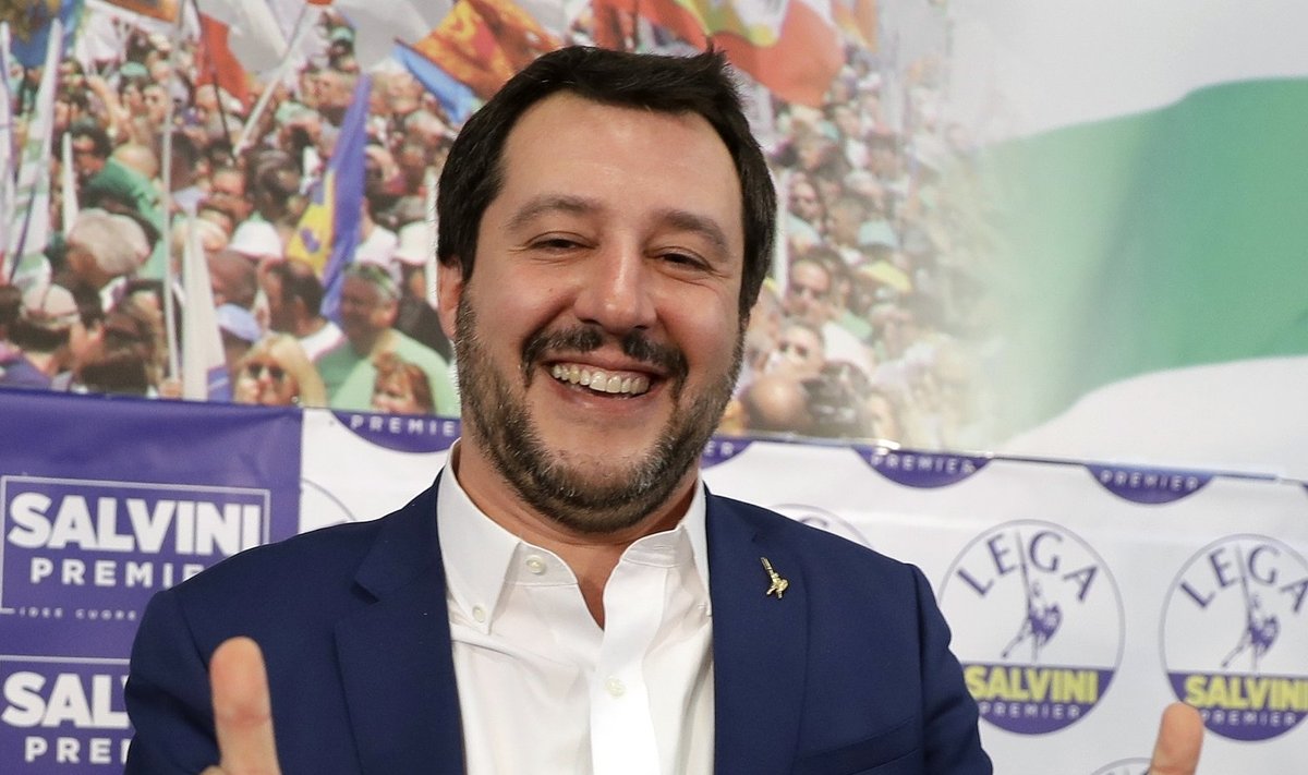 Valimistel edukalt esinenud Põhjaliiga juht Matteo Salvini loodab endiselt Berlusconiga sõlmitud kokkulepetele.