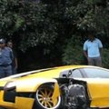 PILDID: Palgamõrvar kihutas Lamborghiniga Ferrari sodiks
