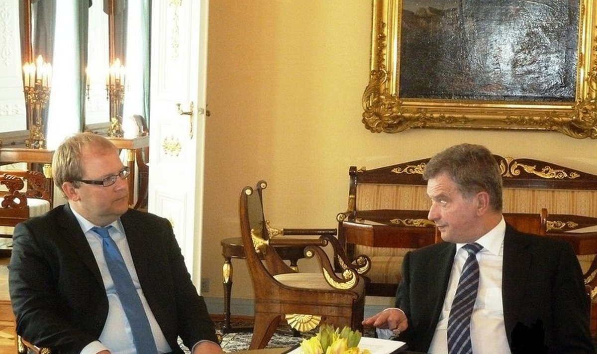 Välisminister Urmas Paet ja Soome president Sauli Niinistö.
