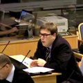 VIDEO! Savisaar on segaduses ja kritiseerib Reformide kampaaniavideot: Tallinnas saaks heal juhul poseerida prügiveomasinate taustal!