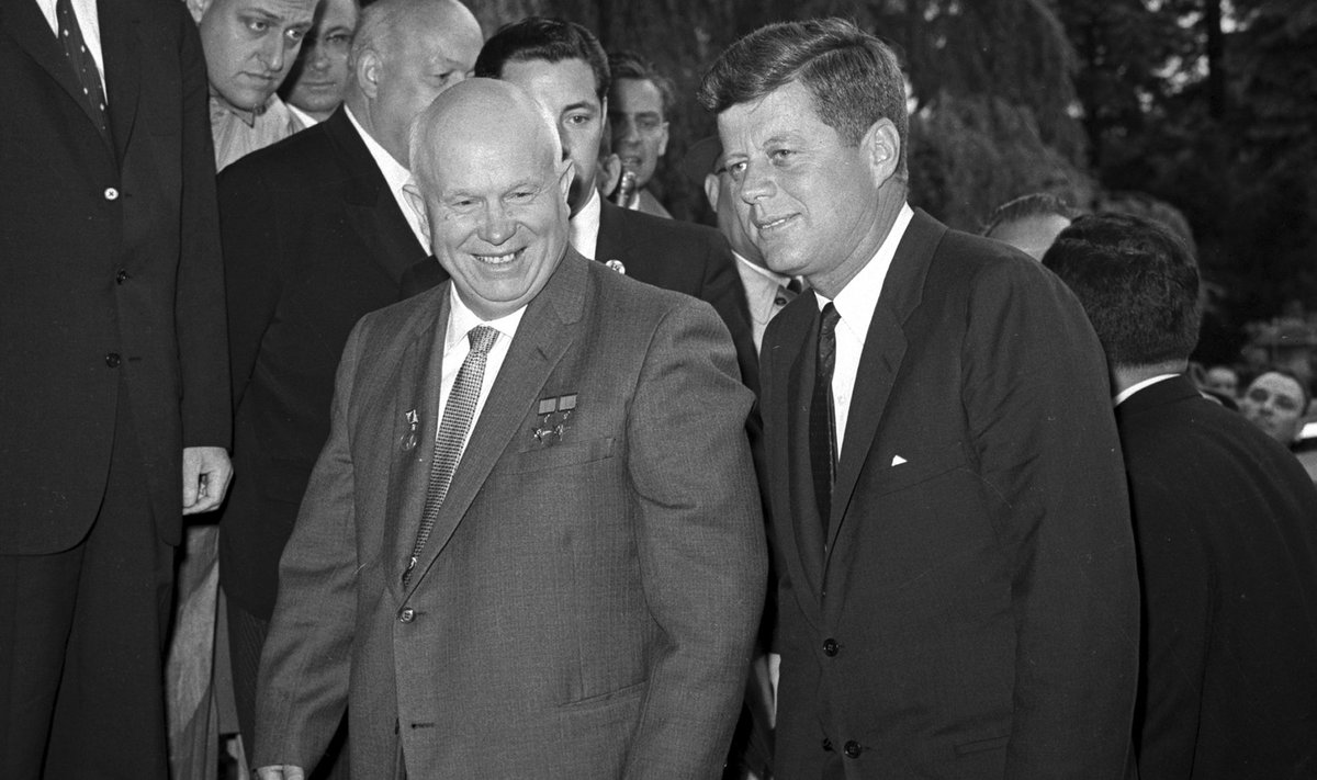 Nikita Hruštšov ja John F. Kennedy