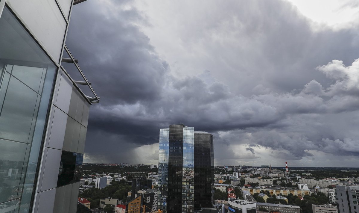 Vihm jõuab Tallinna