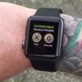 VIDEO: Apple'i kell tõrgub tätoveeritud randmel