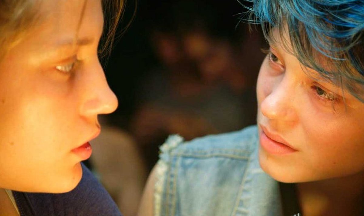 Suur armastus: Kuldse Palmioksa võitja valik oli žürii üksmeelne otsus. Adèle Exarchopoulos (vasakul) ja Léa Seydoux filmis “Sinine on kõige soojem värv”. 