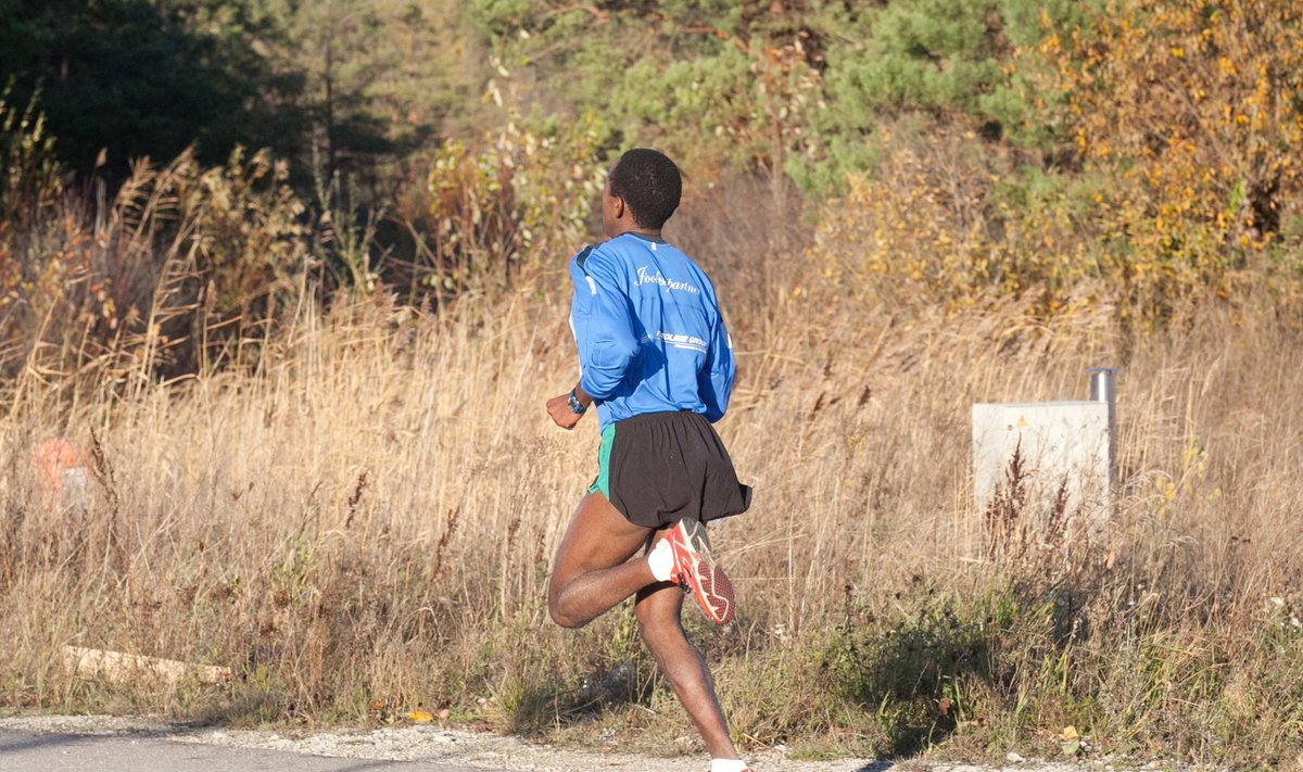 Kuidas saaks Eesti jooksudelgi osalenud keenialane Ibrahim Mukunga hakkama suusarajal?